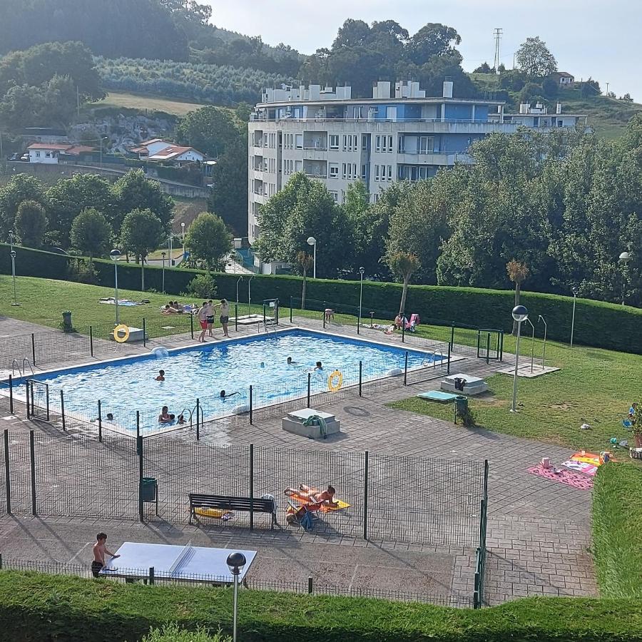 Soleado Piso Con Garaje Y Piscina A 8' Centro Leilighet Castro Urdiales Eksteriør bilde
