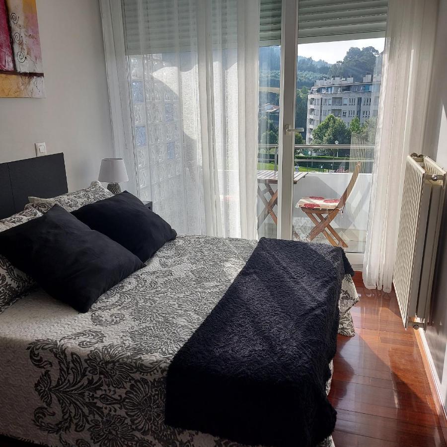 Soleado Piso Con Garaje Y Piscina A 8' Centro Leilighet Castro Urdiales Eksteriør bilde